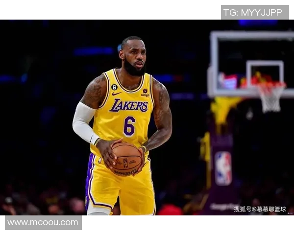 詹姆斯空砍26+7+11错失绝平三分 湖人主场惜败黄蜂