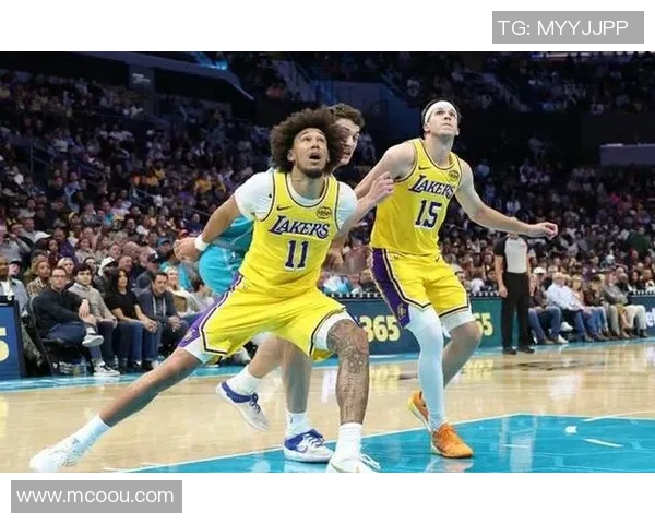 卢卡38分6板7助!湖人拒绝18分大逆转,这一战我彻底看清5名球星 卢卡38分6板7助!湖人拒绝18分大逆转,这一战我彻底看清5名球星